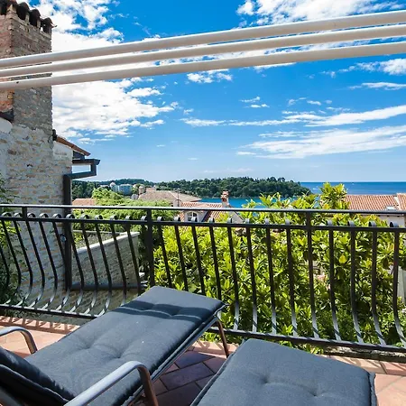 Monte Holiday Home With Jacuzzi Rovinj Exterior photo