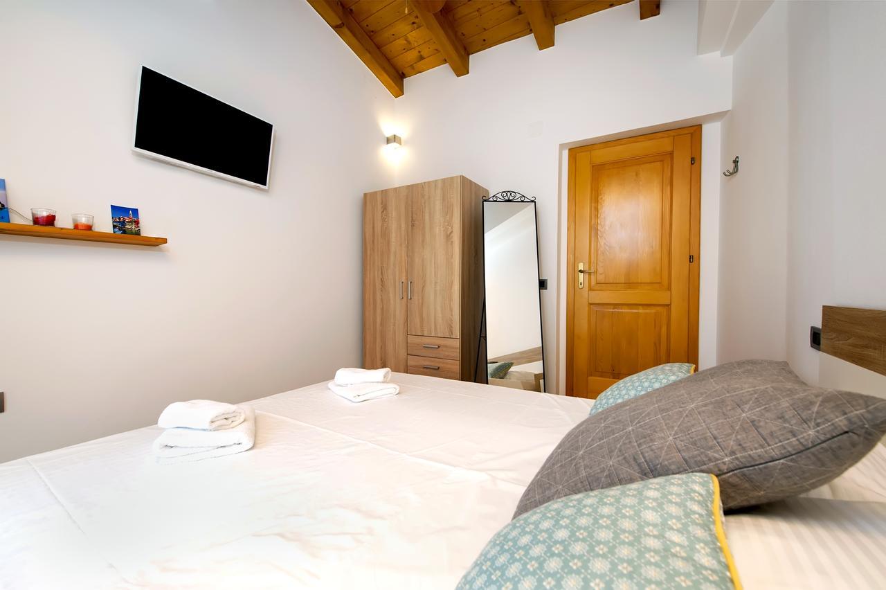 Holiday home Monte With Jacuzzi