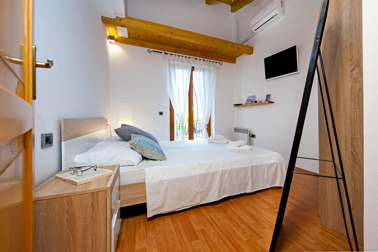 Holiday home Monte With Jacuzzi Rovinj