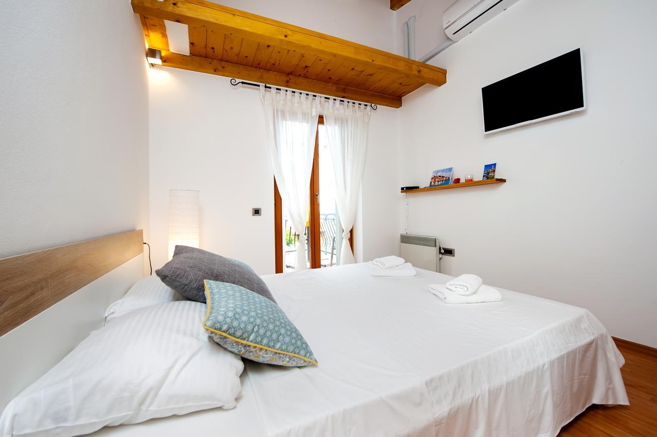 Monte With Jacuzzi Holiday home *
