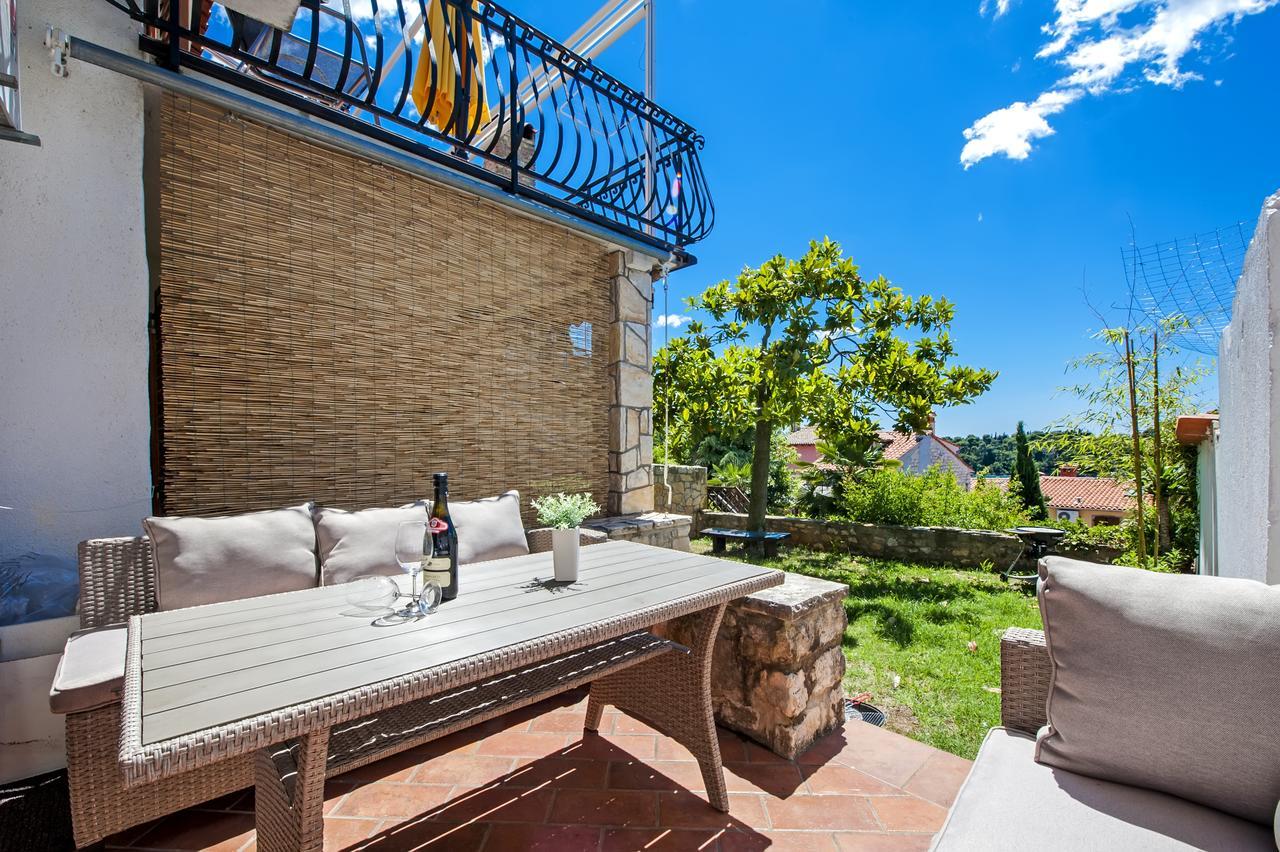 Monte With Jacuzzi Holiday home Rovinj